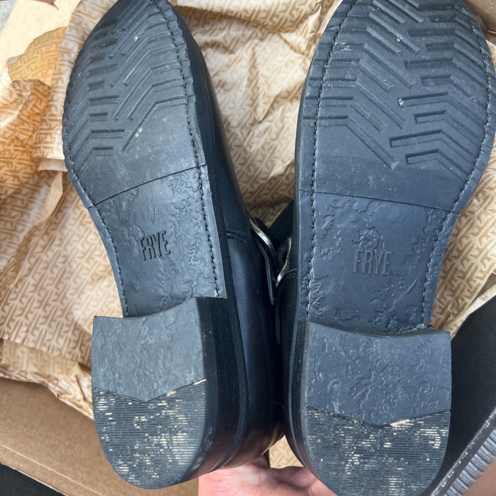 Frye Black Veronica Short Boot 7.5 - Picture 5 of 8